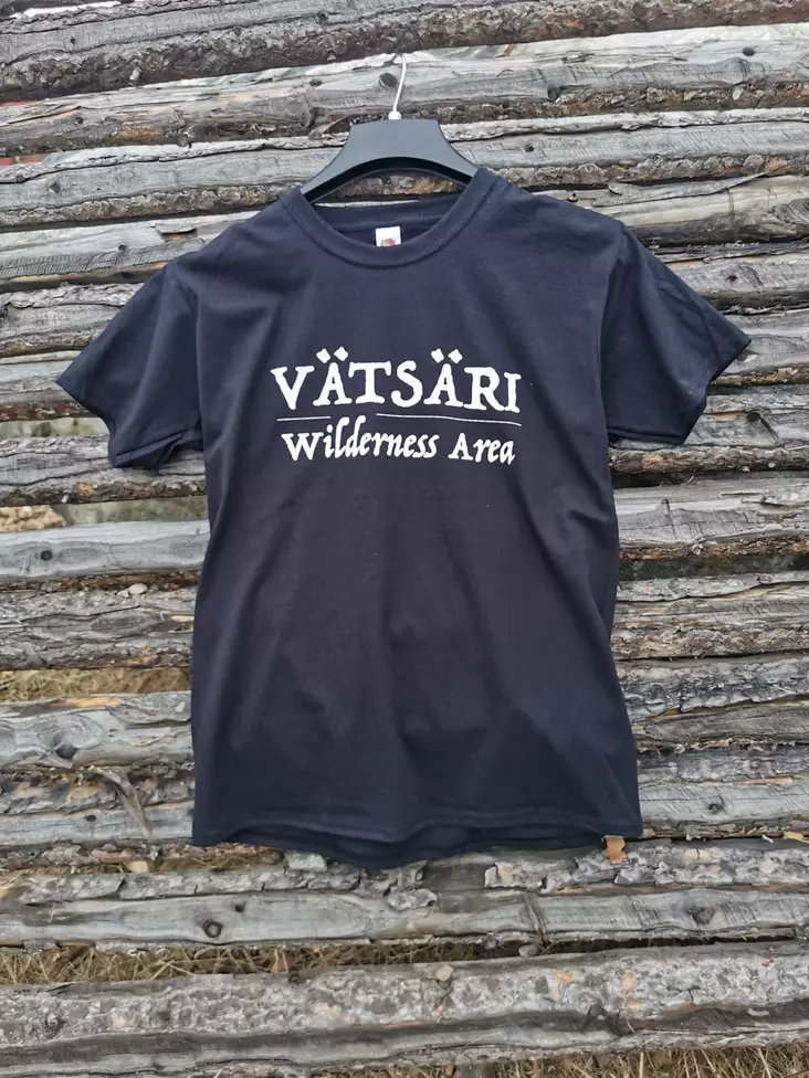 Vätsäri Wilderness area T-paita Musta - Näätämö paidat ja housut - 3912300013130 - 1