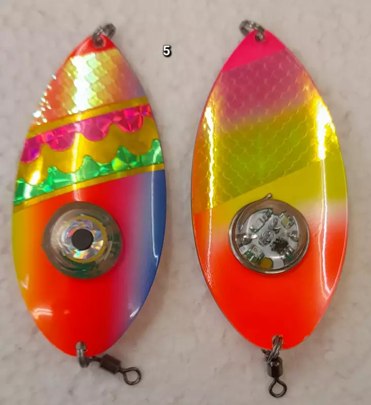 Valopilkki Lohi-Armas väri 5 - Pilkit - 3912300013710 - 1