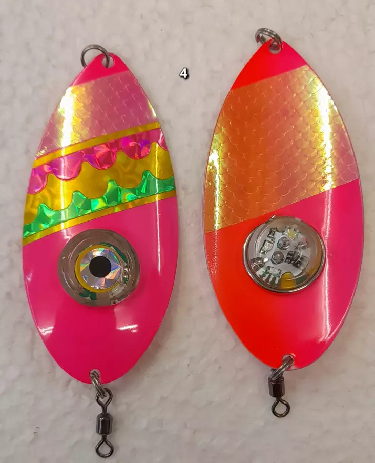 Valopilkki Lohi-Armas väri 4 - Pilkit - 3912300013703 - 1