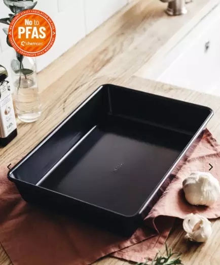 Uunivuoka 4,2L Pro pinnoitettu - Kattilat ja padat - 6419287311336 - 1