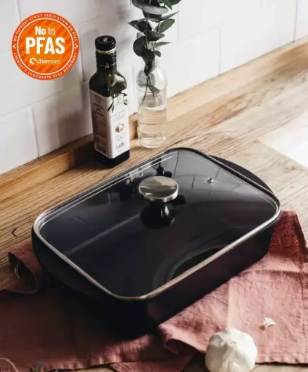 Stekeform med glasslokk 4,5L - Gryter og panner - 6419287865358 - 1