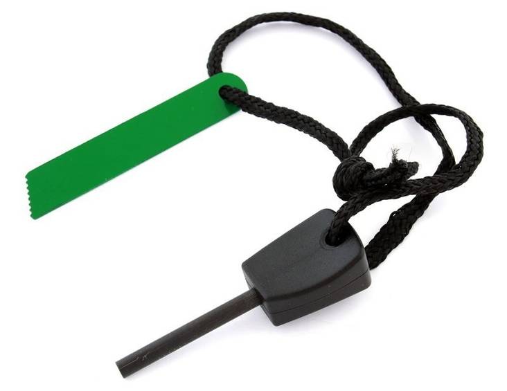 Tulustikku - Retkeilyn polttonesteet ja sytytyspalat - 5907621812379 - 1